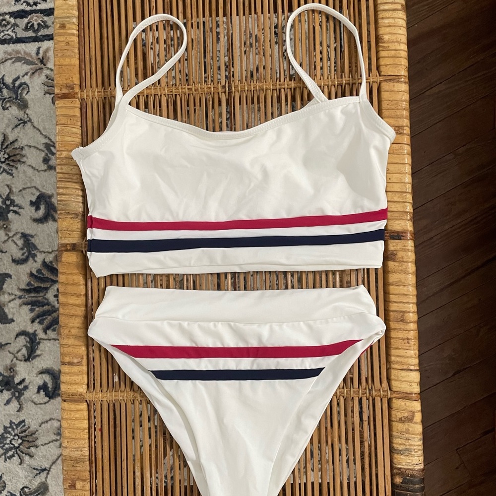 L space bikini